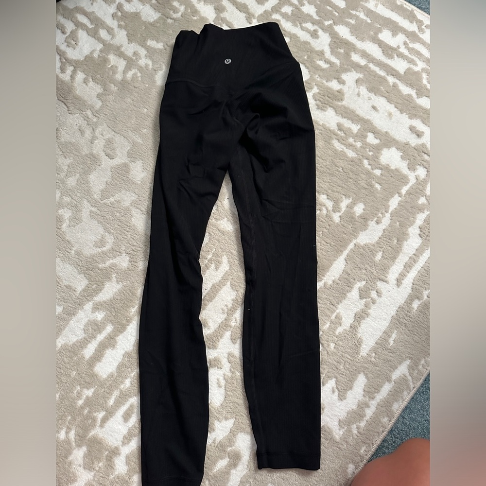 Lululemon ribbed align leggings